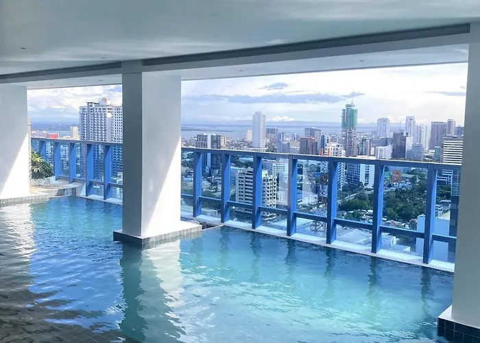Vida At 38 Park Avenue - 5 Minutes Walk To Ayala Bloc, With Infinity Pool, Fast Wi-fi, Gym, & Views Inside It Park Apartment